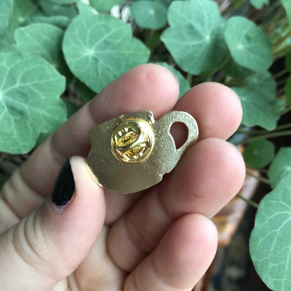 Monstera Leaf Mug Enamel Pin (you choose color)