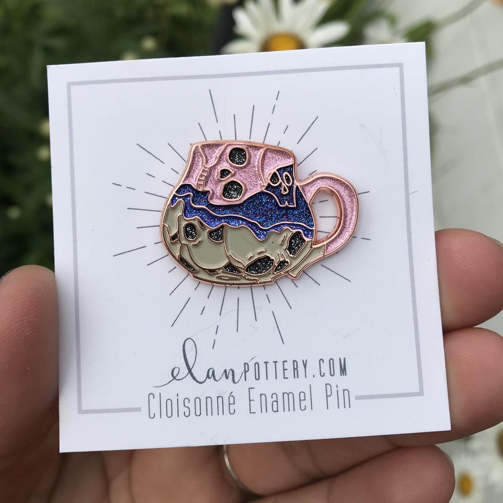 Naked Skull Mug Enamel Pin (you choose color)